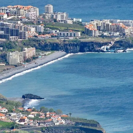 Un Balcon Sur La Apartamento Funchal (Madeira)