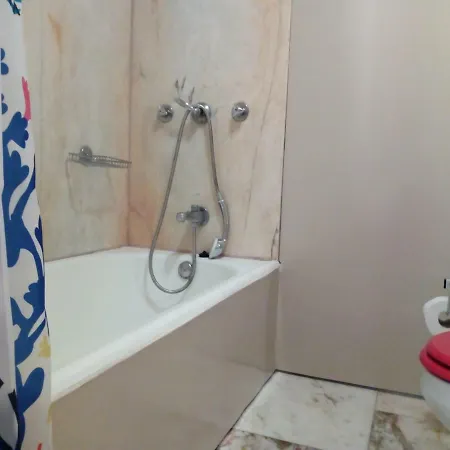 Un Balcon Sur La Apartament